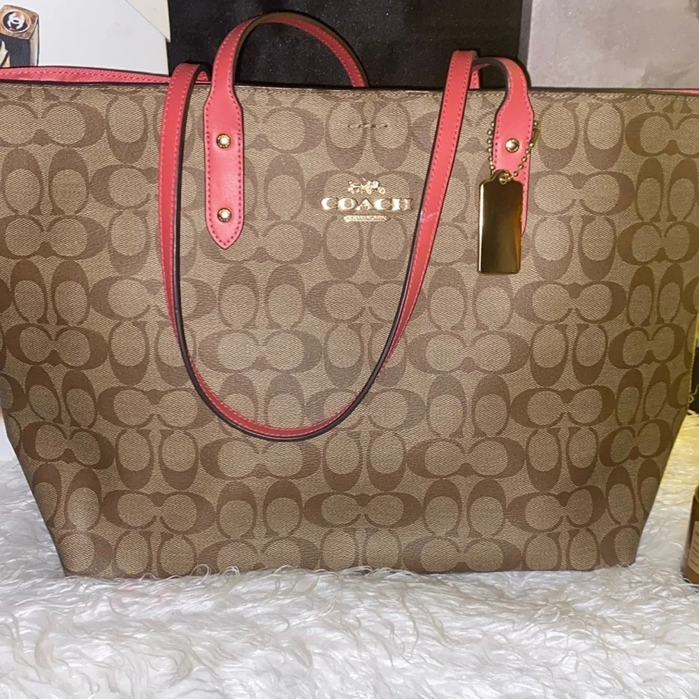 Coach city tote signature coated canvas shoulder bag NWOT